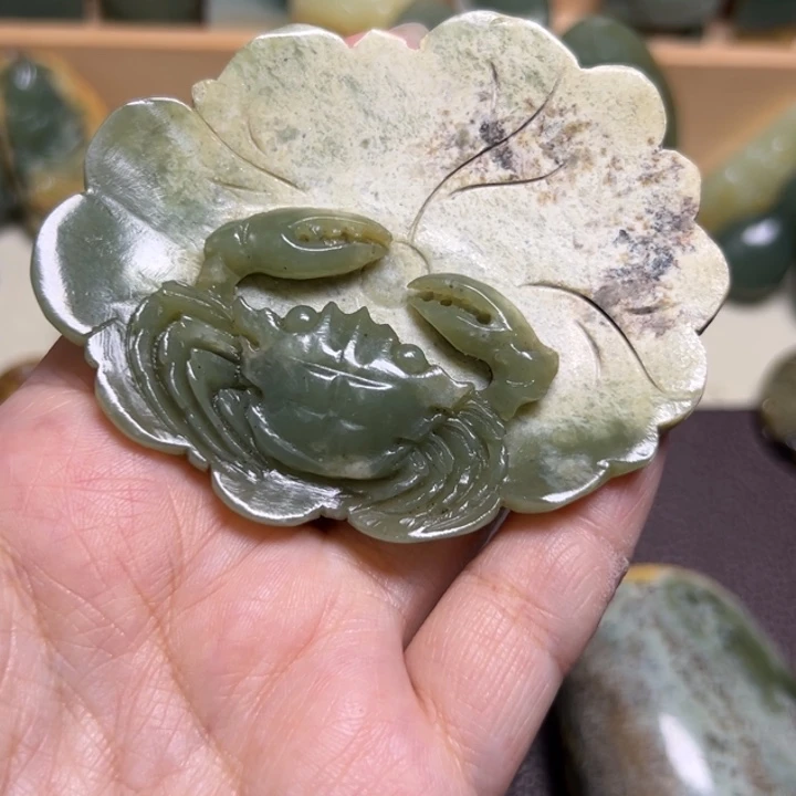 何***两岫岩河磨玉（透闪石质玉）未镶嵌颈饰