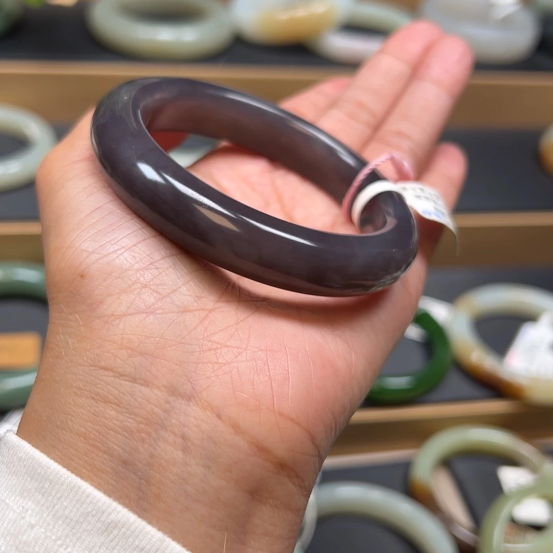 和田玉未镶嵌手镯56.8