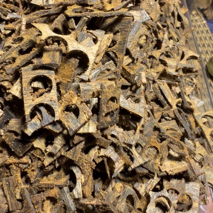 三***腿香榧木木奇楠乌身圆叶沉水250克多样性发1️⃣