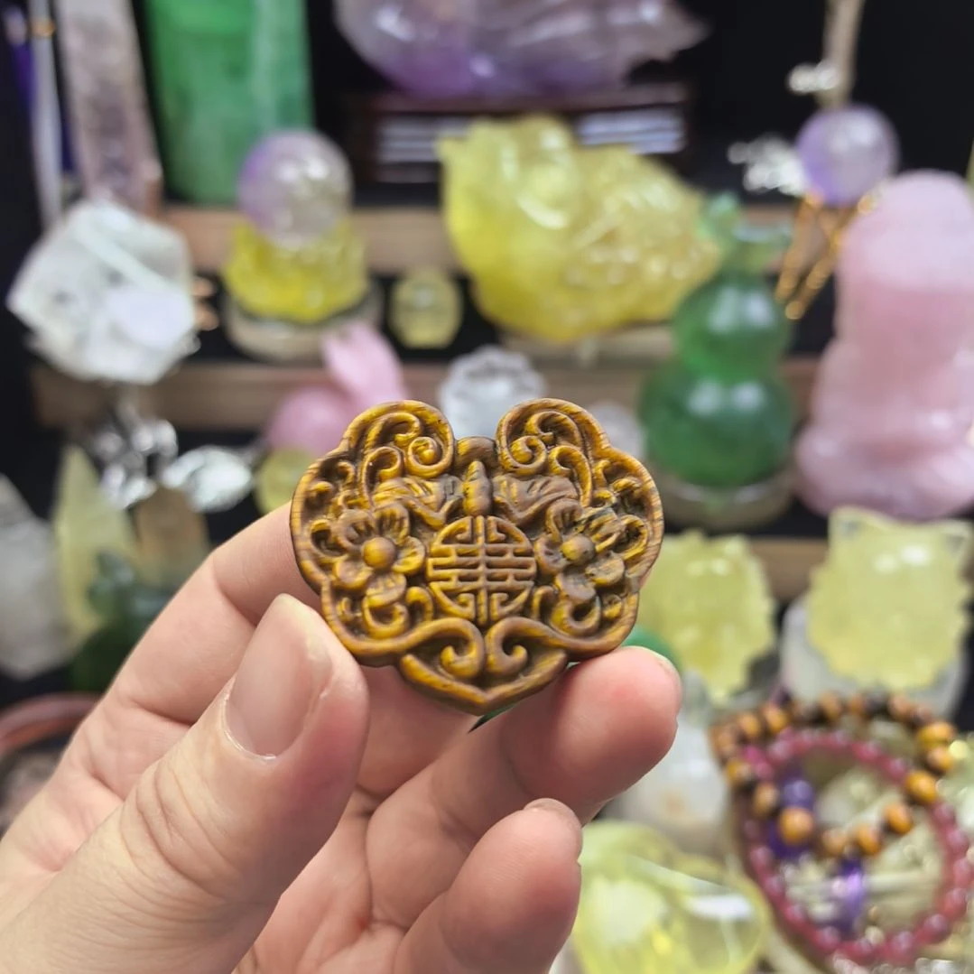 水晶摆件未镶嵌水晶摆件微瑕