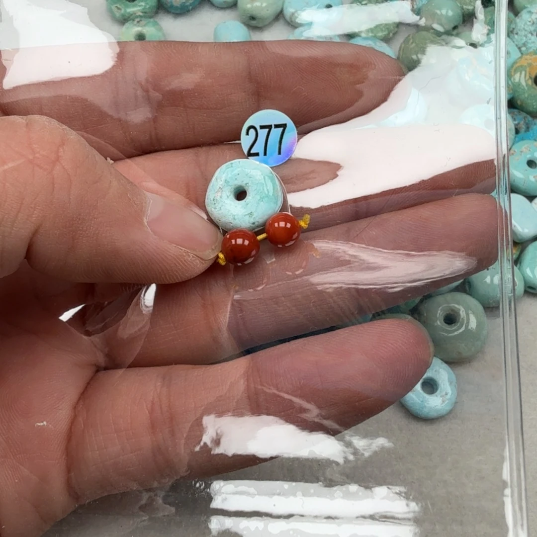 南红玛瑙未镶嵌珠宝奇石