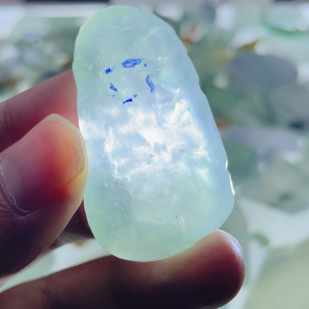 定制翡翠未镶嵌天然翡翠雕刻定制