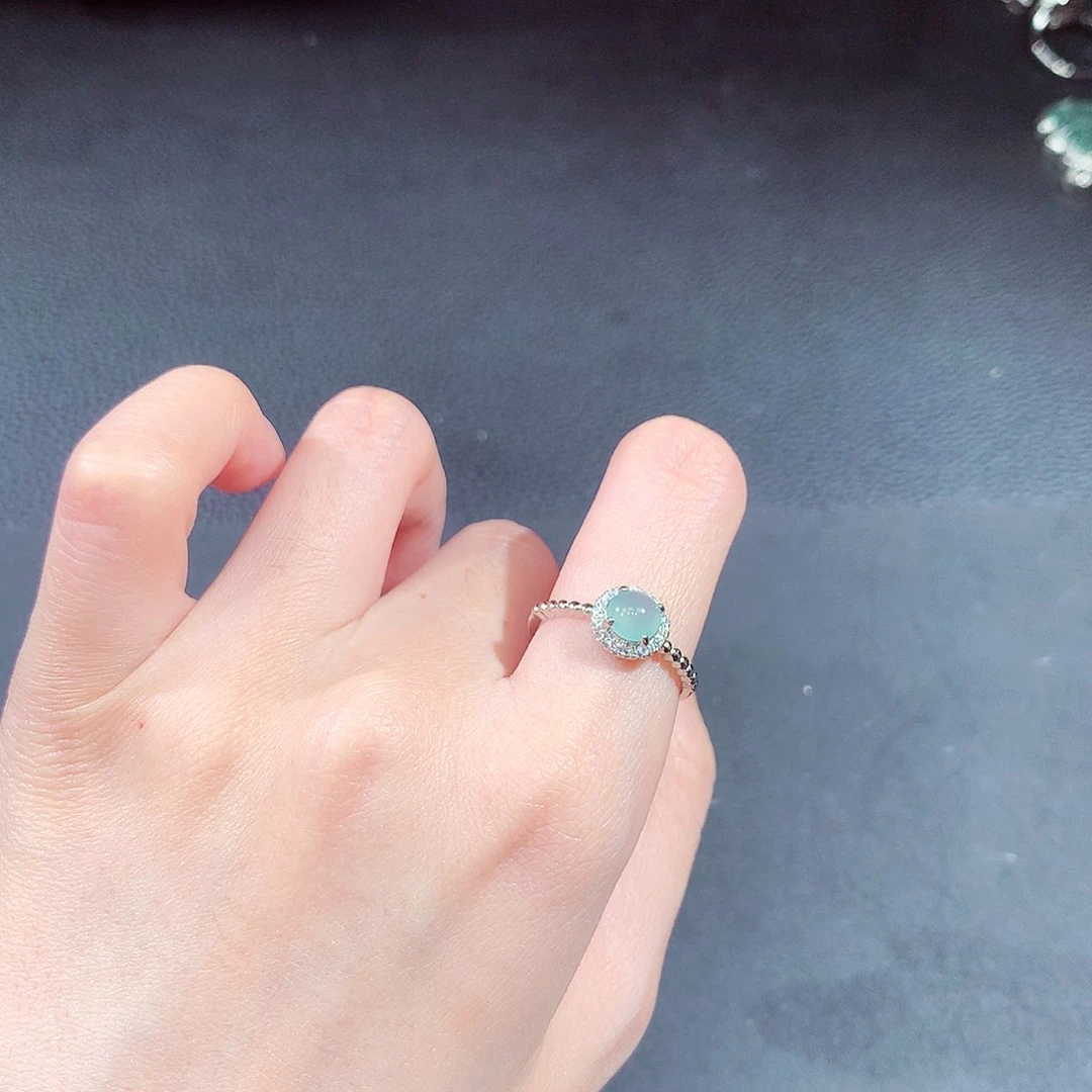 未镶嵌戒指翡翠翡翠