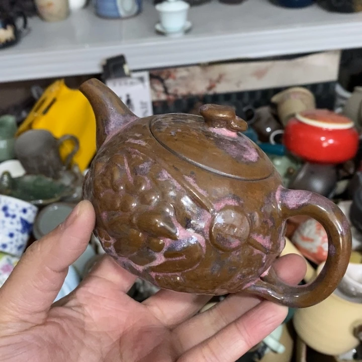 陶瓷艺术品及陶瓷壶