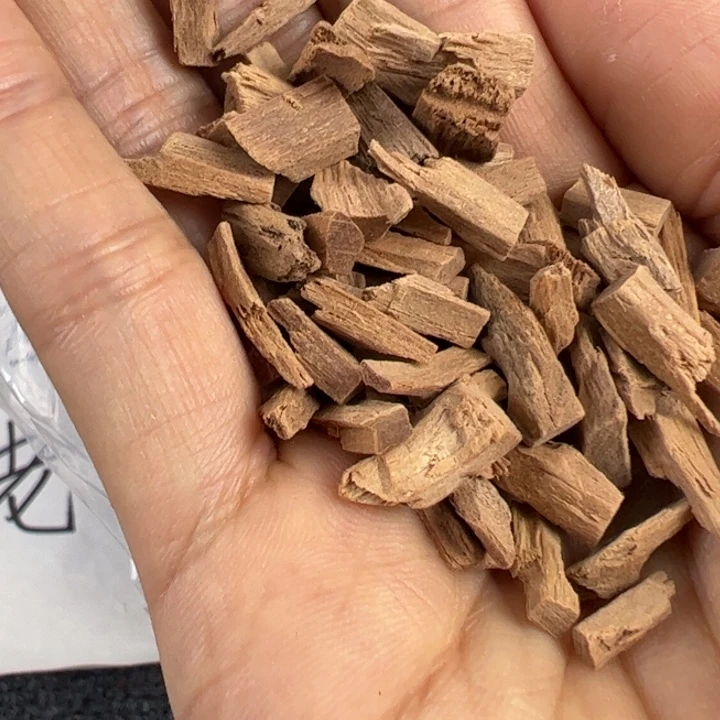 木檀香料20g……………………