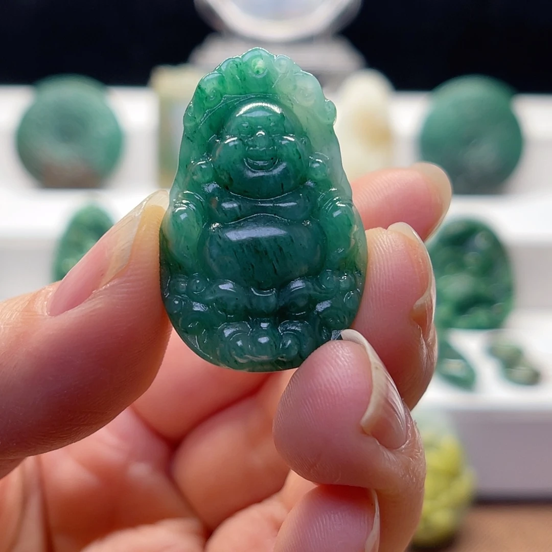 独山玉未镶嵌颈饰