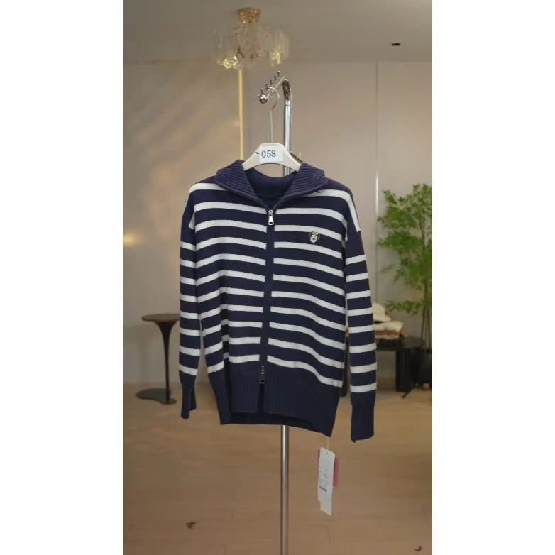 条纹撞色翻领拉链毛衣外套女秋冬季羊毛针织复古休闲圆领上衣T101