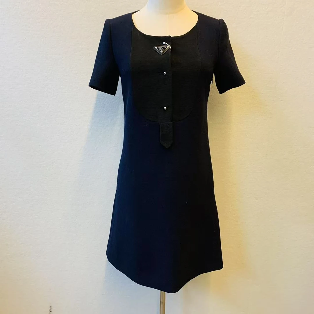99新 Prada/普拉达 海囤/普拉达连衣裙/40码/dd60370