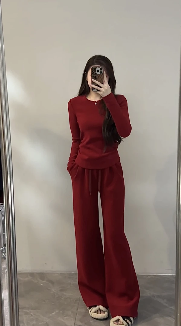 【苏苏】 冬季新款慵懒时尚绵羊毛显瘦通勤百搭简约休闲套装DT1755