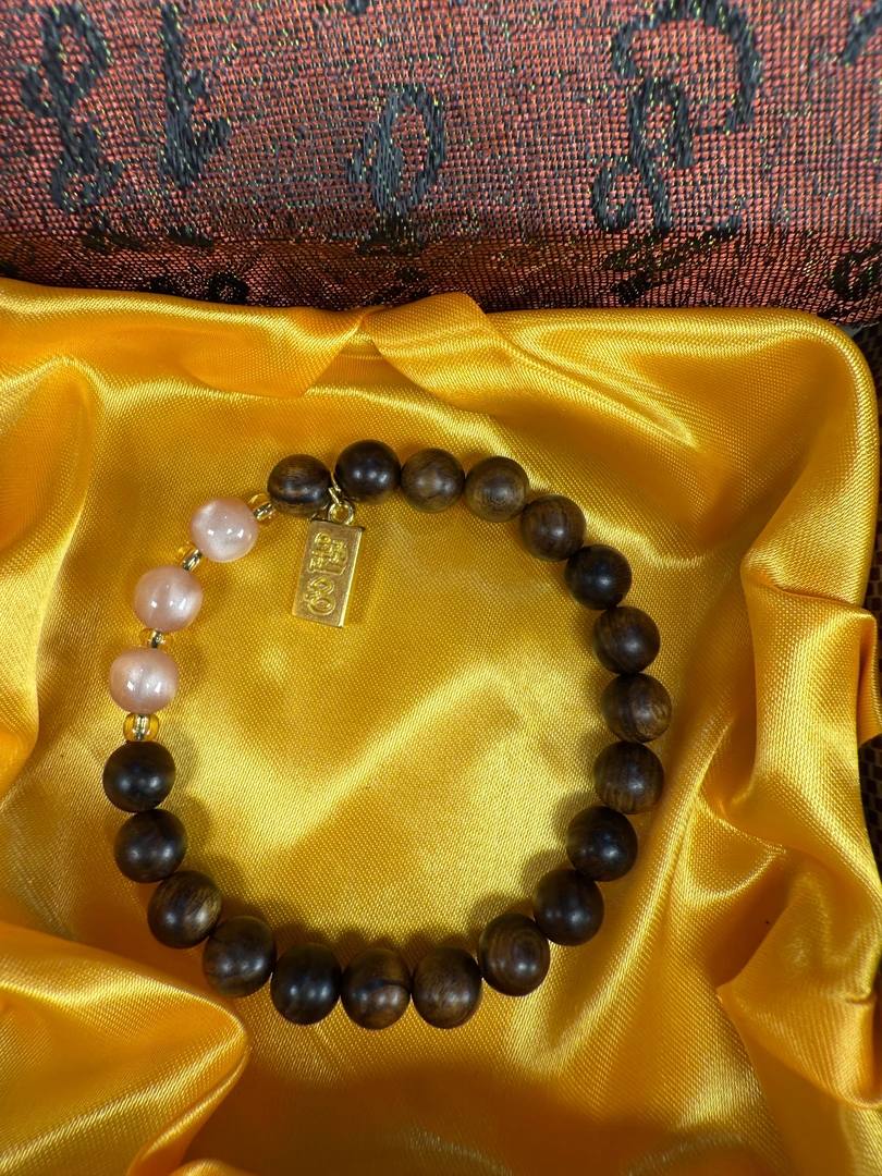 Y294-金丝檀手串1【无礼盒】