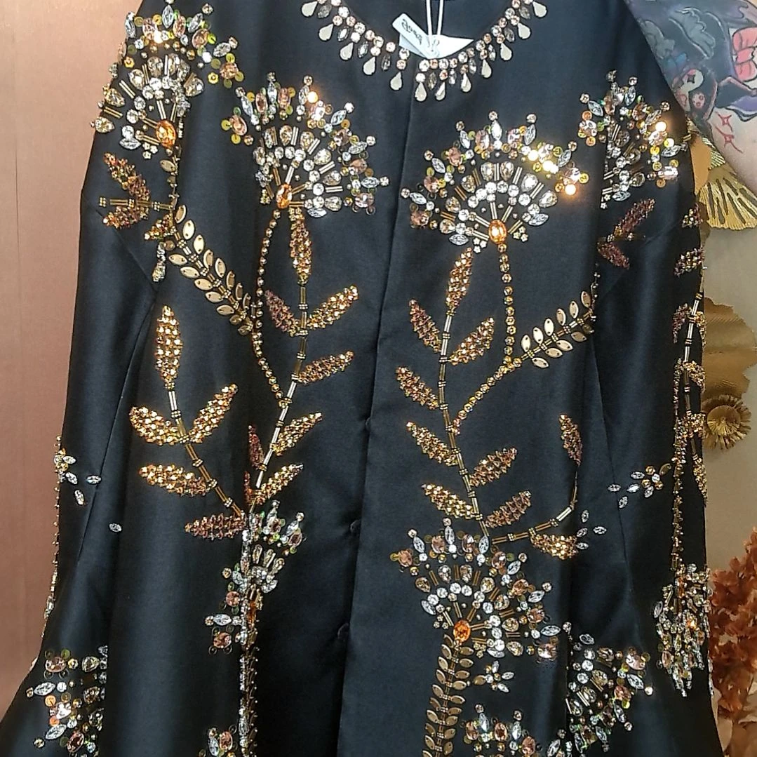 朋***好三醋酯纤维超重工贵气钉珠外套XL