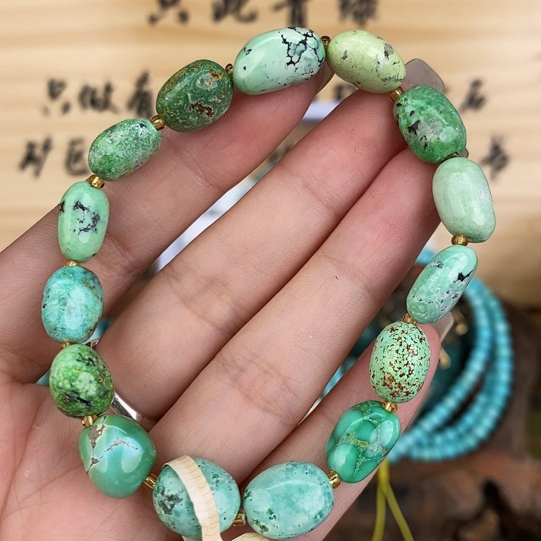 未镶嵌绿松石珠宝奇石