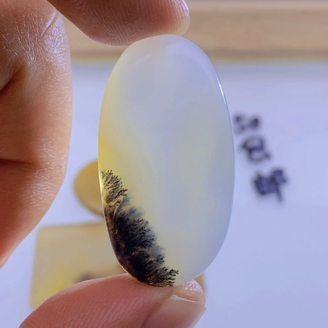 玛瑙/玉髓颈饰未镶嵌143