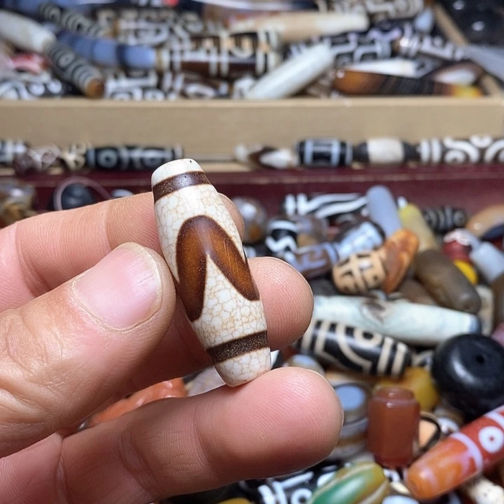 玛瑙/玉髓颈饰未镶嵌32