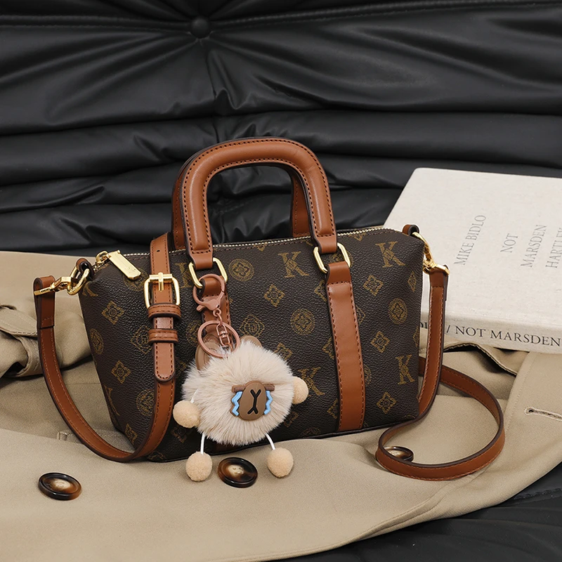 单肩包经典百搭女士斜跨女包（无挂件） 6020咖棕