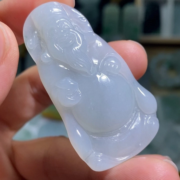 翡翠未镶嵌颈饰财神