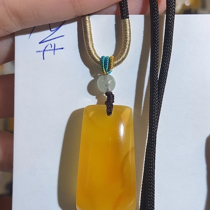 碎***痕定制琥珀未镶嵌琥珀