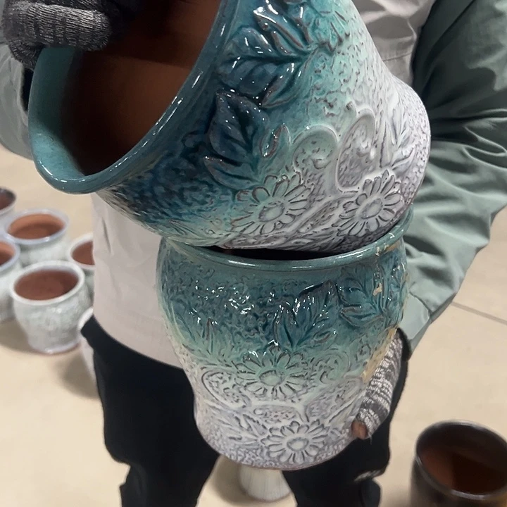 高度20厘米口18厘米