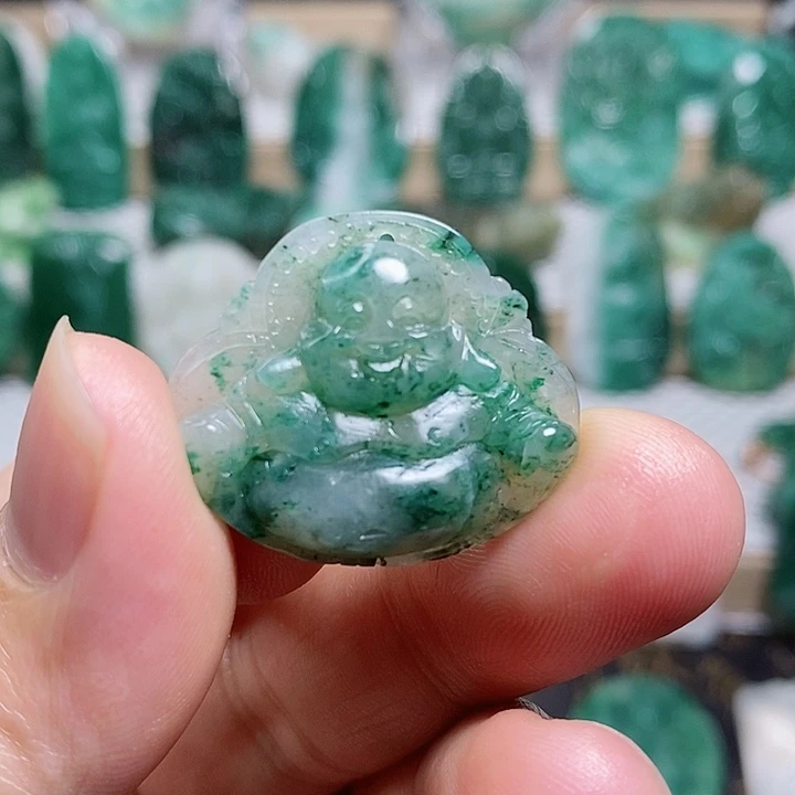 未镶嵌独山玉颈饰