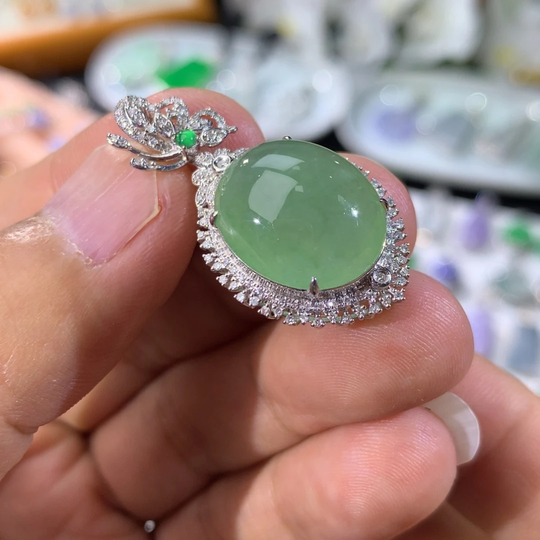 翡翠18K金镶嵌吊坠(不含链)