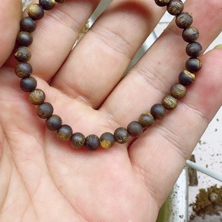 沉香碎屑沉香绿棋楠张勺子卡5虫漏单圈