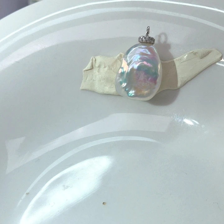 银S925镶嵌淡水珍珠吊坠