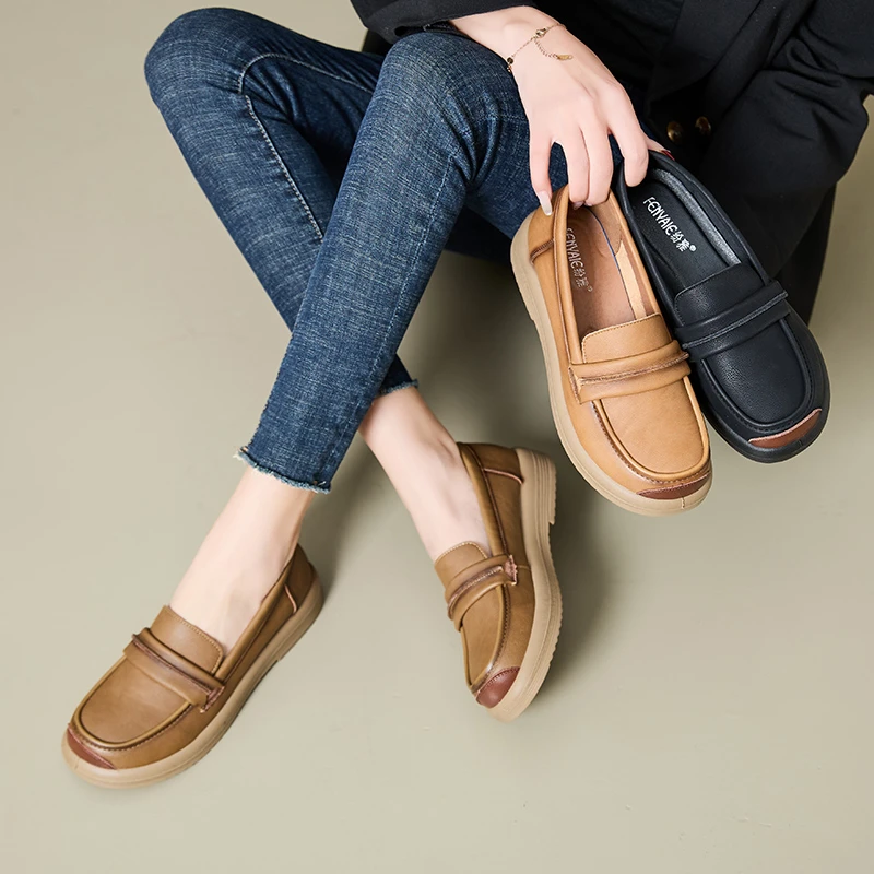 2025秋季新款复古小皮鞋平底单鞋百搭女鞋软底软面真皮乐福鞋9209