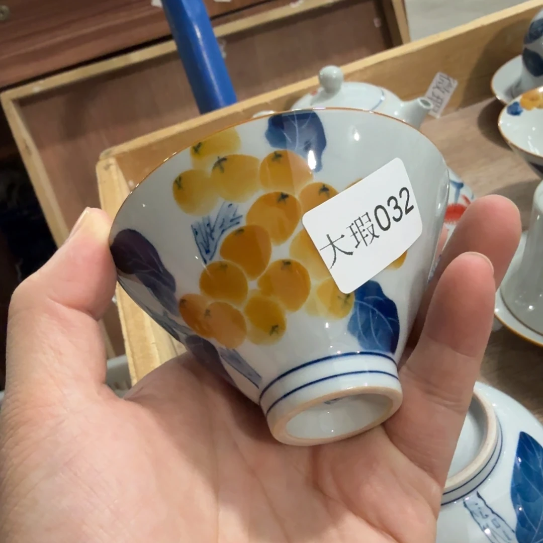 釉下手绘茶具微瑕