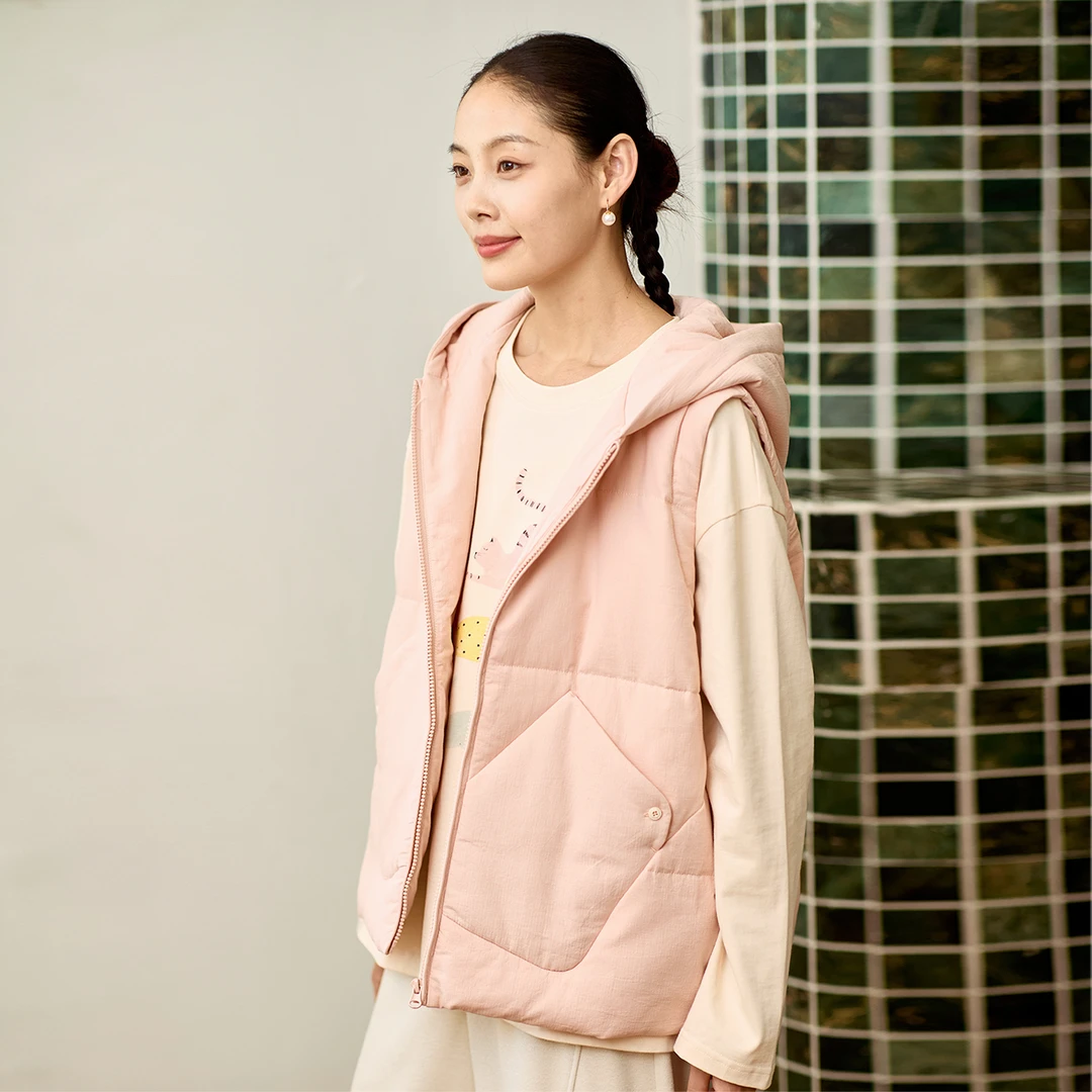 无色无味【奶油蛋黄酱】羽绒马甲女2025新款外穿粉色坎肩休闲外搭