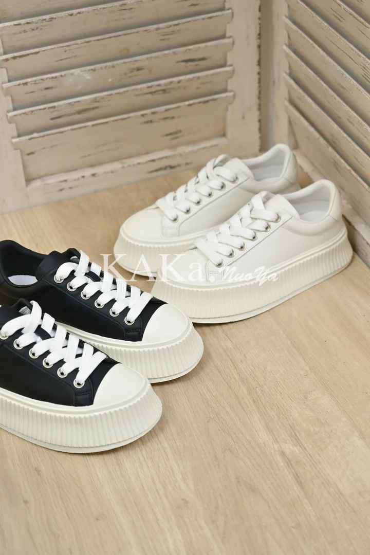 KAKA NUOYA  2129  新款休闲经典百搭厚底饼干板鞋