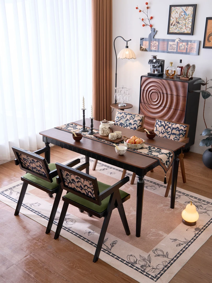 【希拉里桌椅】实木餐桌长方形桌子家用简约方形饭桌胡桃色餐桌