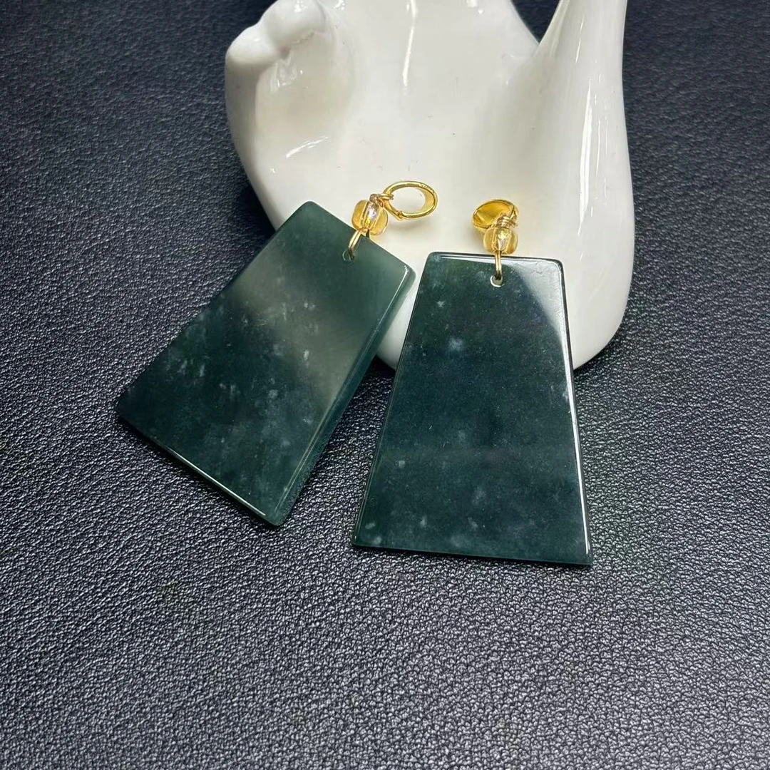 面面来财珠宝A5438-A货翡翠无事牌-配绳-多样性发其一