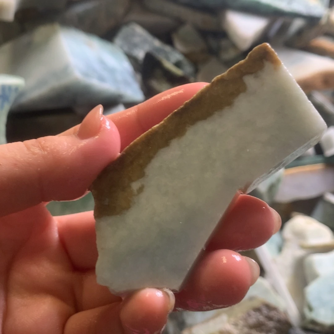 翡翠颈饰未镶嵌缅甸翡翠