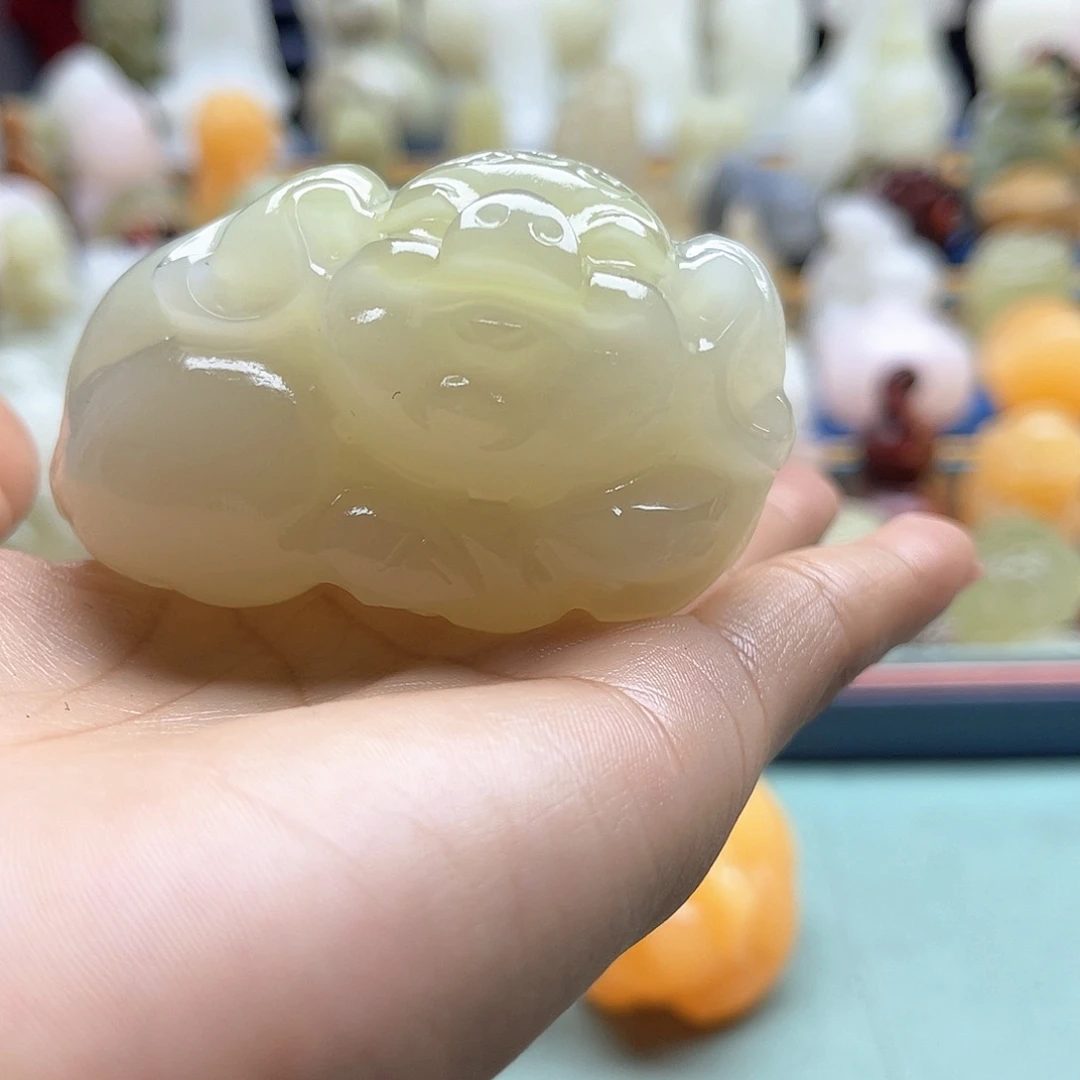 新疆昆仑山脉山料