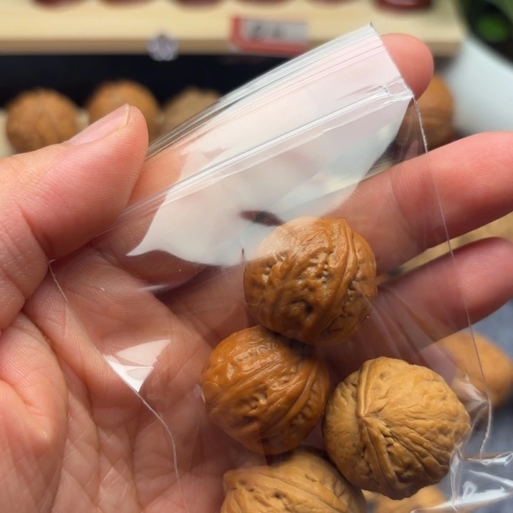 文玩核桃把件ʚ**野生核桃秋子手捻2对103