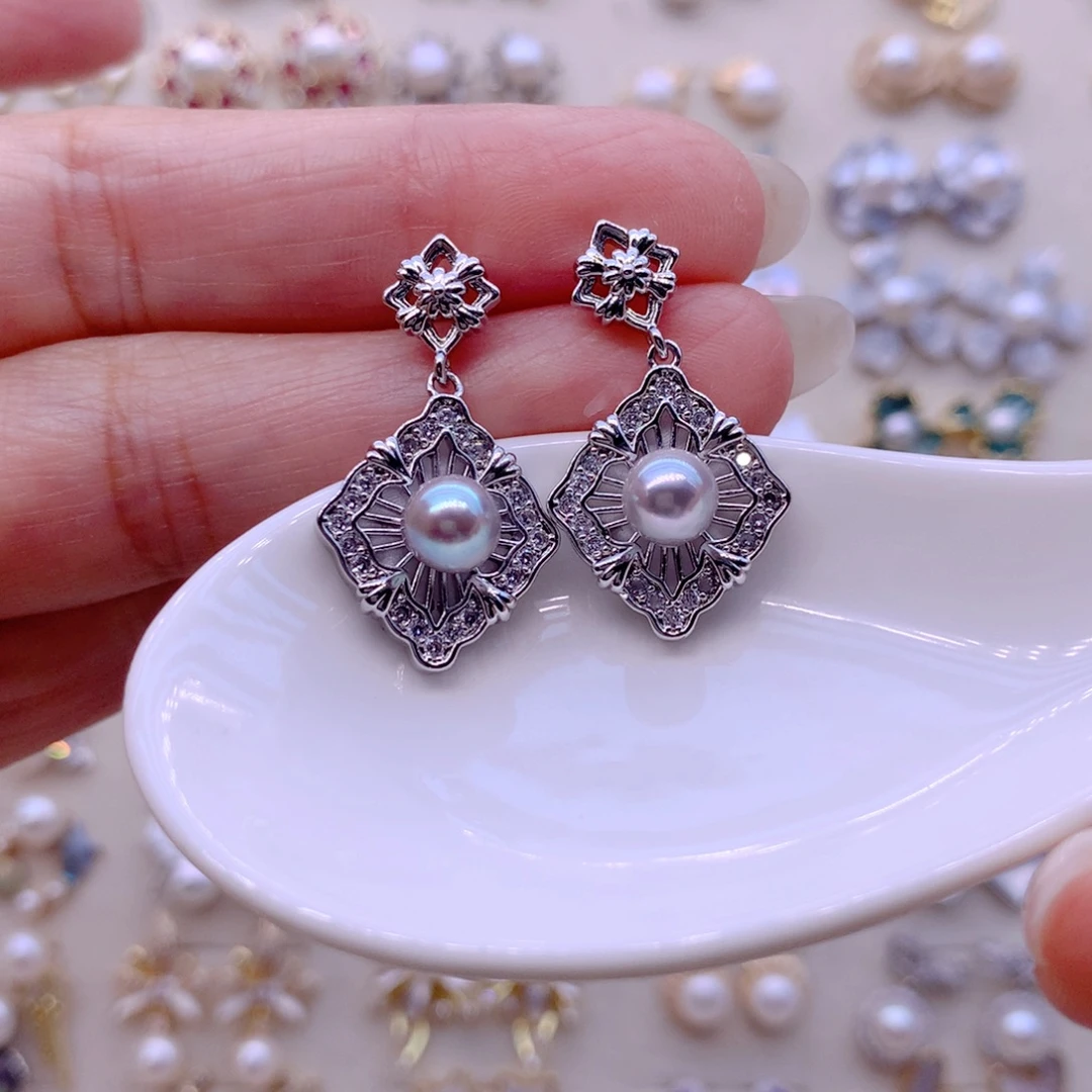 合金耳饰淡水珍珠