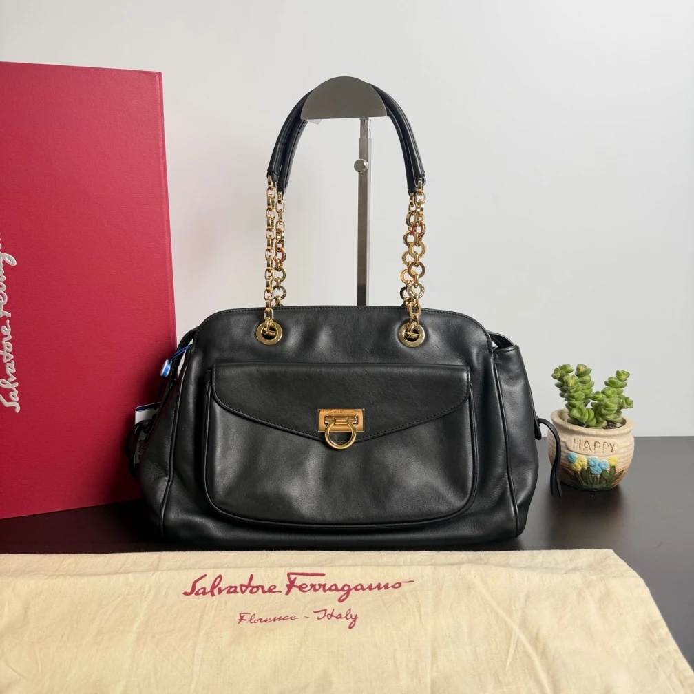 95新 FERRAGAMO/菲拉格慕 小野专属/单肩包/TL1402