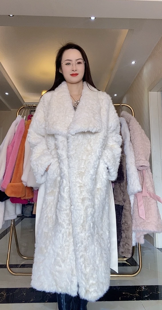 秋冬新款千金感大翻领仿小湖羊毛毛外套加厚长款时尚大衣