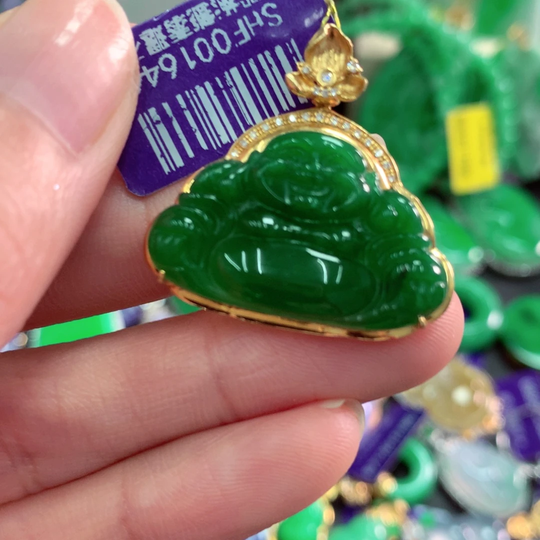 吊坠(不含链)18K金镶嵌翡翠
