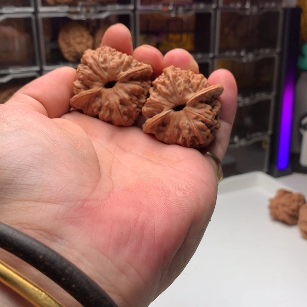 石***貔吊坠桃核龙洞峪666888