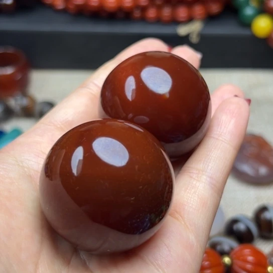 阿****玛瑙/玉髓未镶嵌颈饰