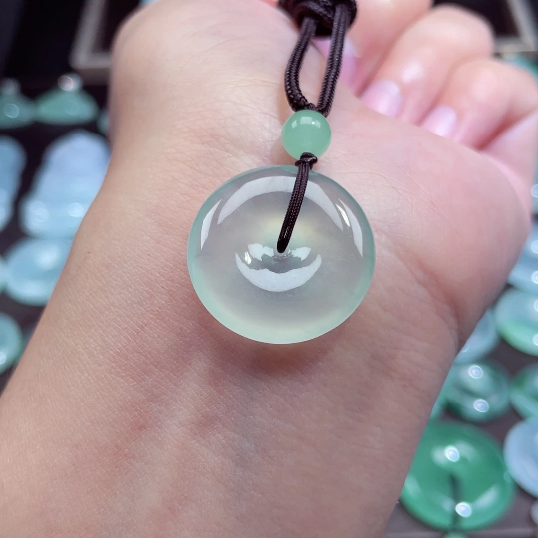 颈饰未镶嵌翡翠扣子