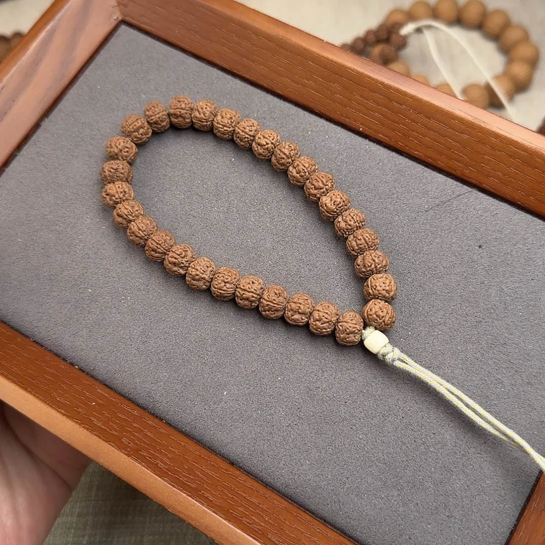 【闪购商品】金刚菩提手串糖**?10.2老树王