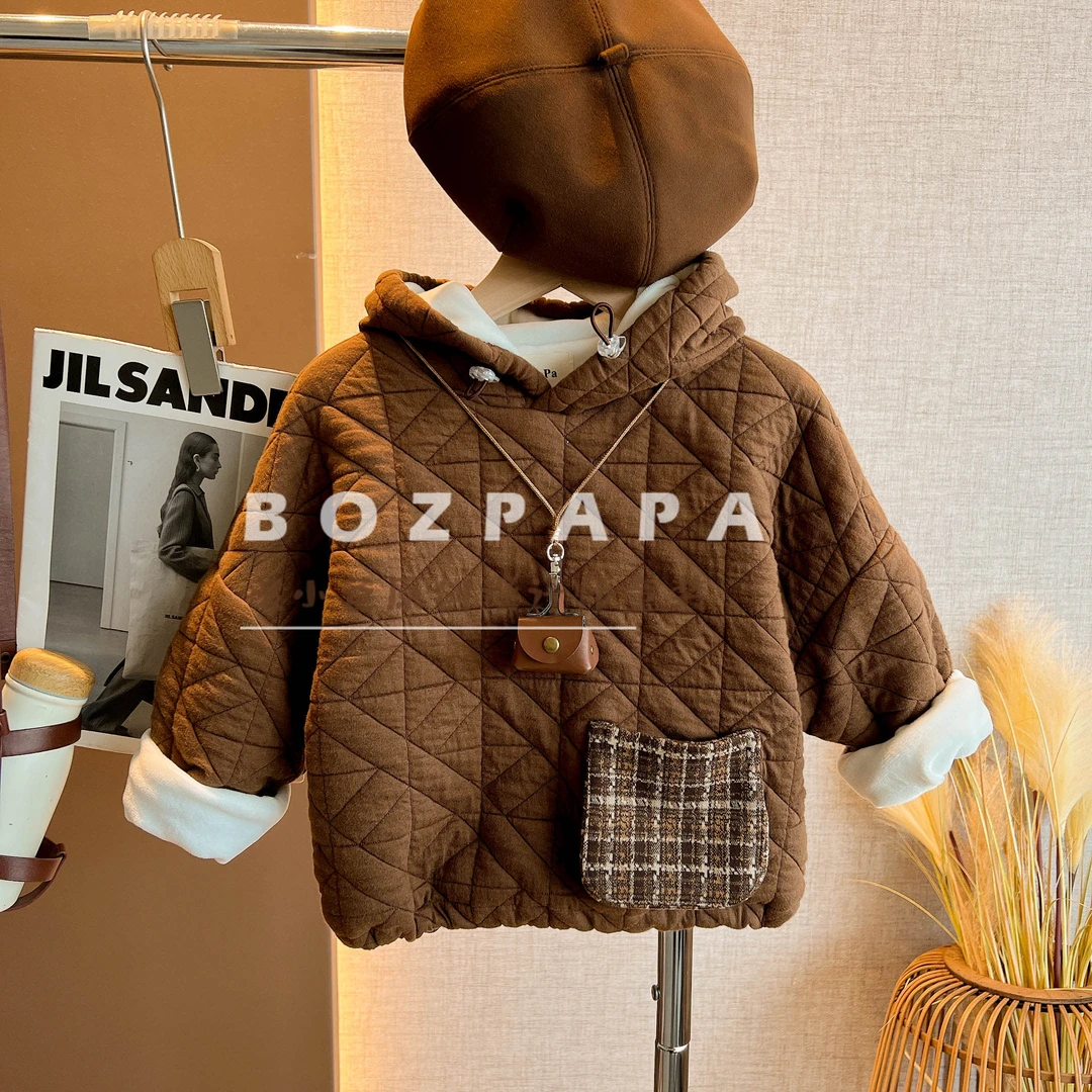 啵小爸【焦糖时光】2025冬季新款男童休闲加绒菱形格连帽套头衫