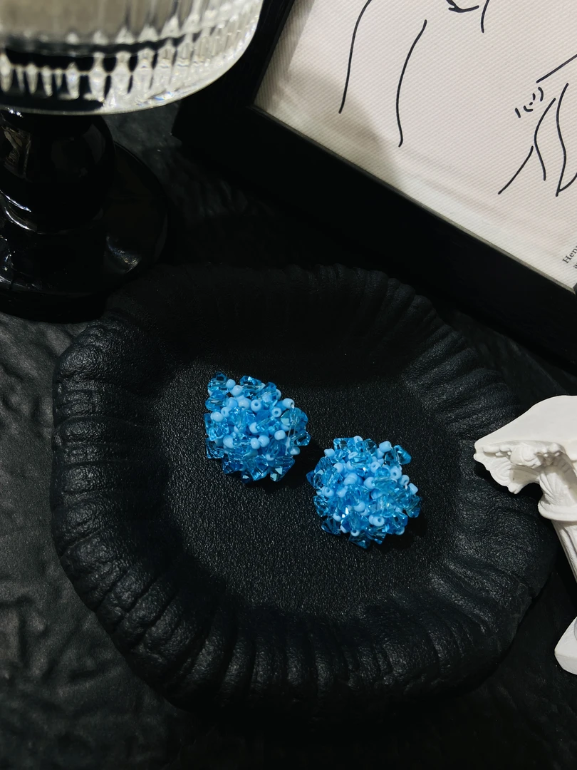 钛钢耳饰 钛钢耳饰 LARVINA清蓝色编织串珠耳环