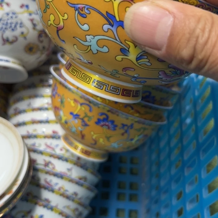 瓷片金色4.5寸六个瑕疵明显