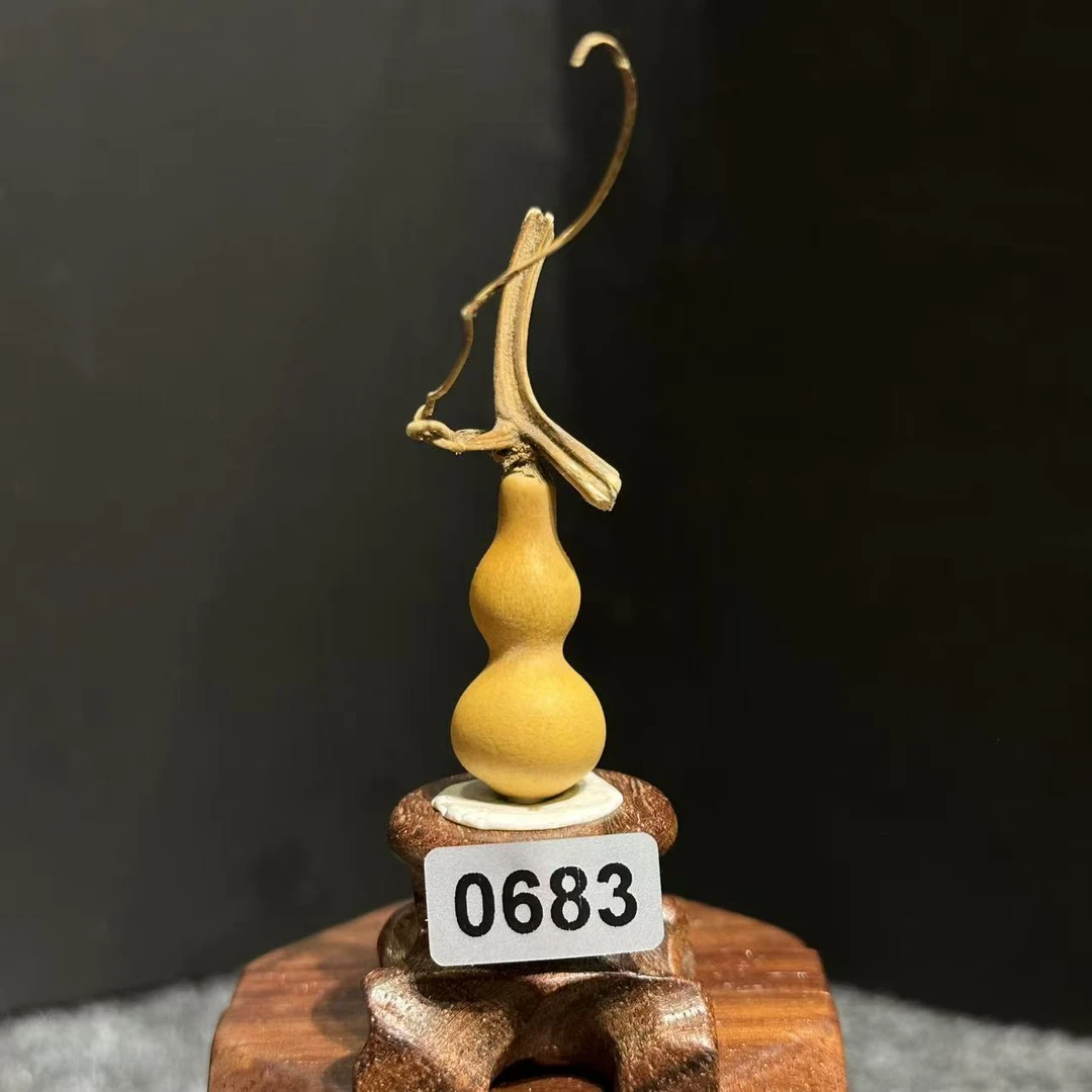 0683号拍品（葫芦）