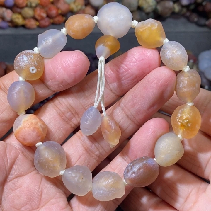 未镶嵌玛瑙/玉髓珠宝奇石