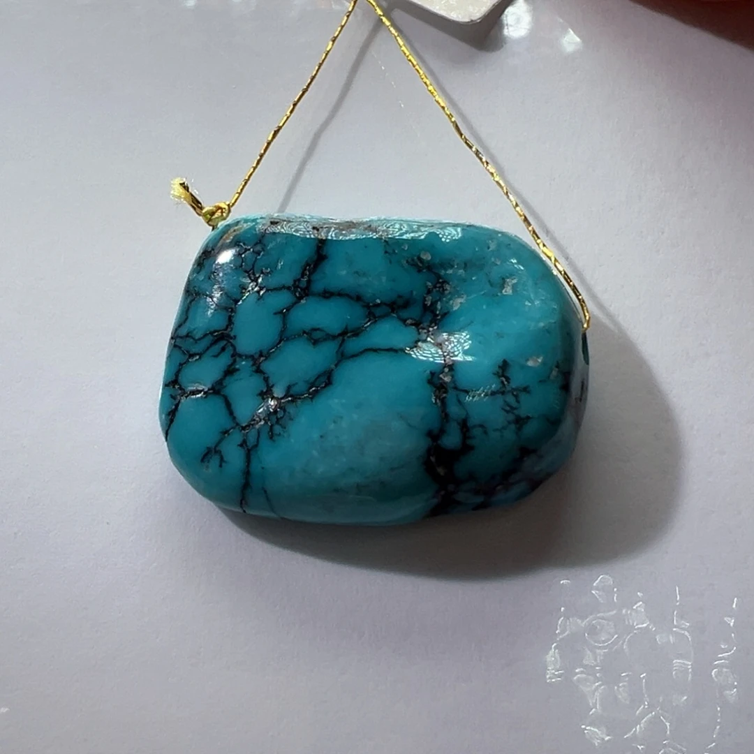 绿松石未镶嵌挂件