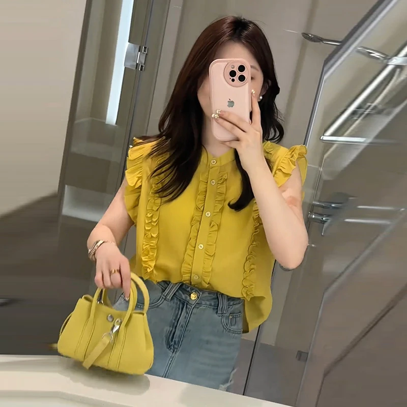 韩版时尚木耳边设计感衬衫女2025夏季新款显瘦单排扣圆领洋气上衣